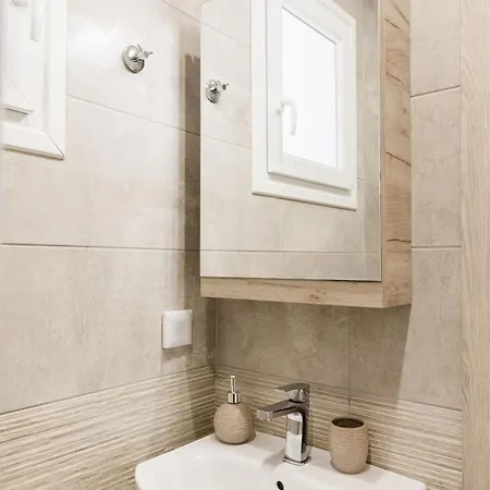 Seadrop Apartahotel 3*