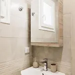 Seadrop Aparthotel 3*